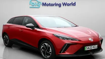 Used MG MG4 EV Trophy 150 kW (204 HP) 2025 Hatchback