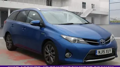 Used Toyota Auris Touring Sports 136 HP (100 kW) 2014 Blue Estate