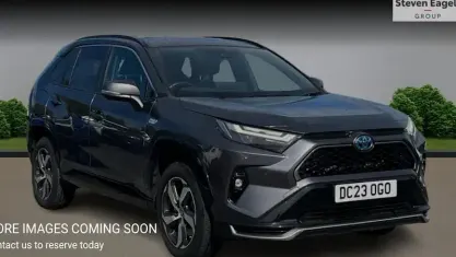 Usado Toyota RAV4 Design 306 HP (225 kW) 2026 SUV