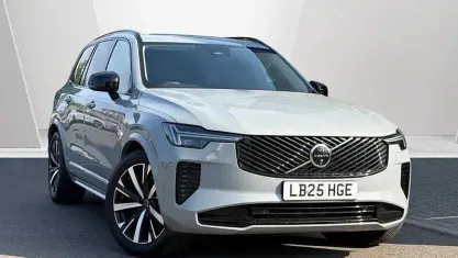 Used Volvo XC90 Plus 250 HP (183 kW) 2025 Grey SUV
