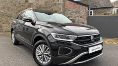 Black Used 2022 VW T-Roc Life SUV | £20,295 (Fair price)