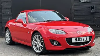 Used Mazda MX5 Inclusive 160 HP (117 kW) 2010 Red Cabriolet
