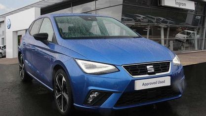 Używany Seat Ibiza FR Sport 80 KM (58 kW) 2023 Niebieski Hatchback