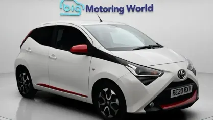 Used Toyota Aygo Trend 72 HP (52 kW) 2020 White Hatchback