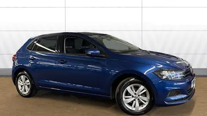 Used VW Polo SE 95 HP (69 kW) 2019 Blue Hatchback