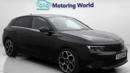 Used 2025 Vauxhall Astra Ultimate Hatchback | £14,800 (Super price)