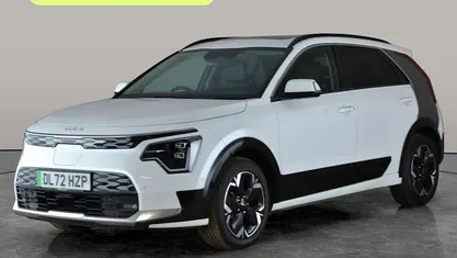 Used Kia Niro 150 kW (204 HP) 2023 White SUV