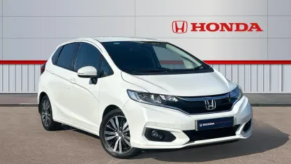 Used Honda Jazz EX 102 HP (75 kW) 2019 White Hatchback
