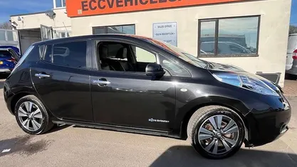 Used Nissan Leaf Tekna 80 kW (109 HP) 2017 Hatchback