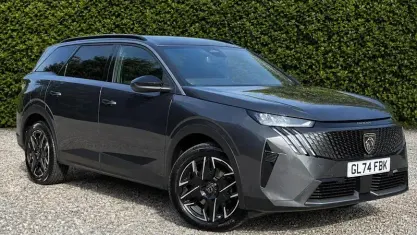 Used Peugeot 5008 Allure 136 HP (100 kW) 2025 SUV