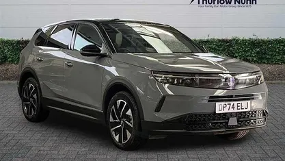 Used Vauxhall Grandland X S 136 HP (100 kW) 2024 Grey SUV