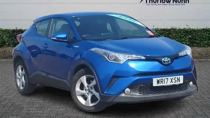 Used Toyota C-HR 122 HP (89 kW) 2017 Blue SUV