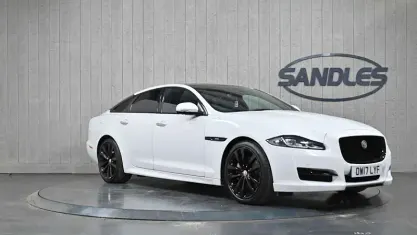 Used Jaguar XJ R-Sport 300 HP (220 kW) 2019 Sedan