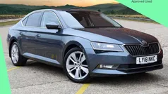 Quartz grey Used 2018 Skoda Superb Executive Hatchback | £12,900 (Fair price)