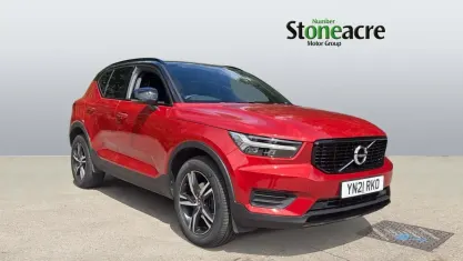 Used Volvo XC40 R-Design 163 HP (119 kW) 2021 Red SUV
