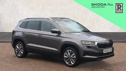 Used 2025 Skoda Karoq SE L SUV | £25,388 (Fair price)