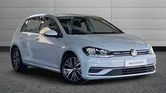 Used 2018 VW Golf VII SE Hatchback | £12,695 (Fair price)