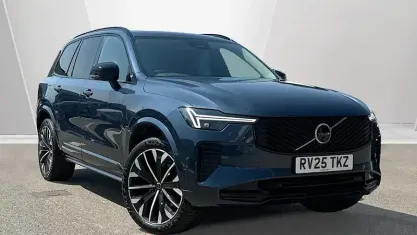 Used Volvo XC90 Plus 250 HP (183 kW) 2025 SUV