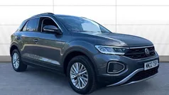Used 2024 VW T-Roc Life SUV | £17,261 (Fair price)