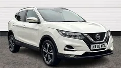 White Used 2020 Nissan Qashqai N-Connecta SUV | £17,935 (Fair price)