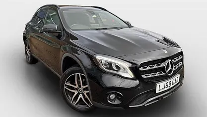 Used Mercedes GLA180 Urban 122 HP (89 kW) 2019 Black SUV