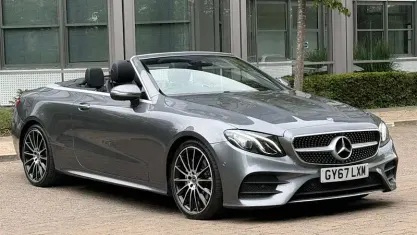 Używany Mercedes E220 AMG Line Premium 194 KM (142 kW) 2020 Kabriolet