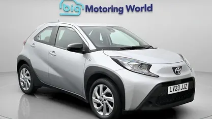 Used Toyota Aygo X PURE 72 HP (52 kW) 2025 SUV