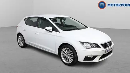 Used Seat Leon SE Dynamic 116 HP (85 kW) 2020 White Hatchback