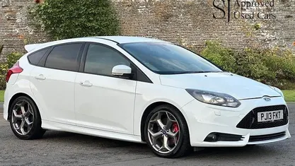 Used 2013 Ford Focus ST Hatchback | £10,450 (Expensive)