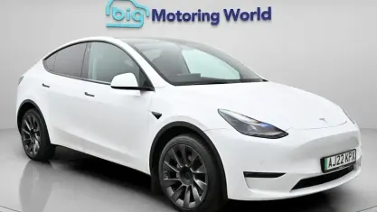 Usado Tesla Model Y Long Range AWD 286 kW (389 HP) 2025 SUV