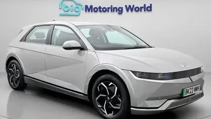 Begagnad Hyundai Ioniq Premium 167 kW (228 HK) 2024 Halvkombi