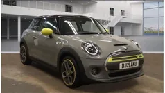 Used 2021 Mini Cooper Level 1 Hatchback | £11,990 (Fair price)