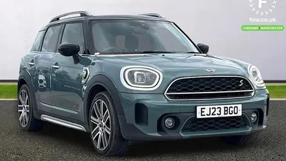Usado Mini Cooper S Exclusive 220 HP (161 kW) 2022 Verde Citadino