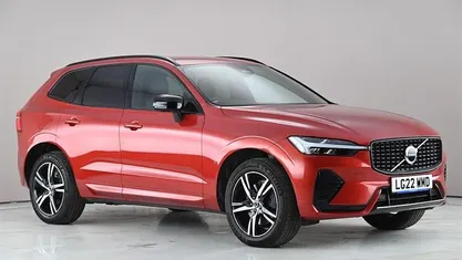 Used Volvo XC60 R-Design 250 HP (183 kW) 2021 SUV