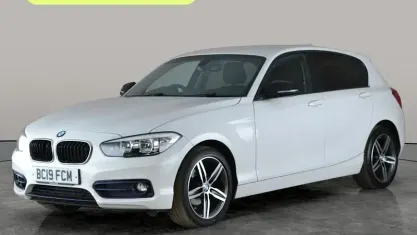 Used BMW 118 Sport Line 136 HP (100 kW) 2019 White Hatchback