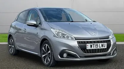 Second-hand Peugeot 208 S 82 CP (60 kW) 2019 Gri Hatchback