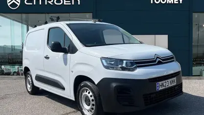 Used Citroën Berlingo 102 HP (75 kW) 2023 White MPV