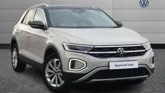 Blue Used 2020 VW T-Roc Design SUV | £16,849 (Good price)