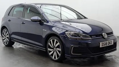 Used VW Golf VII Advance 204 HP (150 kW) 2020 Hatchback