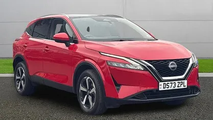 Red Used 2023 Nissan Qashqai N-Connecta SUV | £16,499 (Fair price)