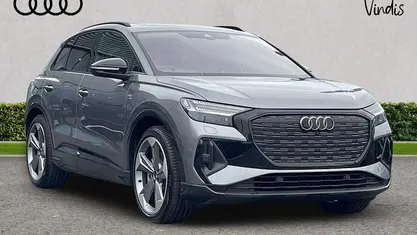 Used Audi Q4 e-tron Black Edition 210 kW (286 HP) 2025 SUV