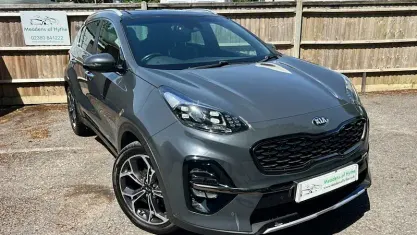 Usado Kia Sportage GT-Line S 136 CV (100 kW) 2018 Gris SUV