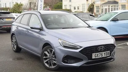 Used 2025 Hyundai i30 Premium Estate | £27,995 (Fair price)