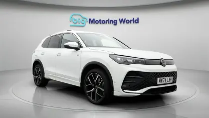 Używany VW Tiguan R-line 272 KM (200 kW) 2025 Biały SUV