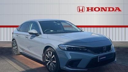 Używany Honda Civic Elegance 143 KM (105 kW) 2025 Szary Hatchback