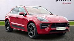 Red Used 2018 Porsche Macan SUV | £34,400 (Good price)