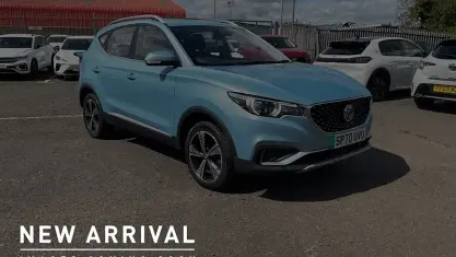 Usado MG ZS Exclusive 105 kW (143 HP) 2020 Azul SUV