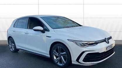 Used 2024 VW Golf VIII R-line Hatchback | £19,209 (Good price)