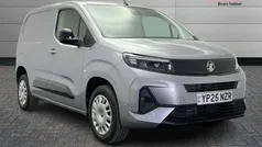 New 2025 Vauxhall Combo MPV | £18,290 (Fair price)