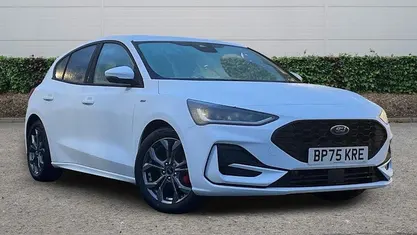 Used 2025 Ford Focus ST-Line Hatchback | £20,251 (Fair price)
